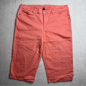 Gloria Vanderbilt Peach Denim Skimmer Cuffed Capri Pants Petite Women’s Size 16